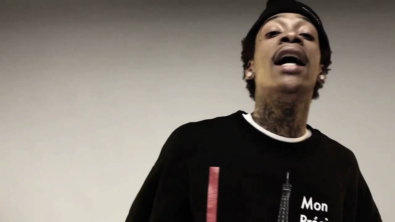 Wiz Khalifa - Black And Yellow [G-Mix] ft. Snoop Dogg, Juicy J & T-Pain