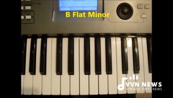 B Flat Minor Triad Guide