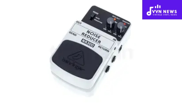 Best Noise Gate Pedals: BEHRINGER NOISE REDUCER NR300