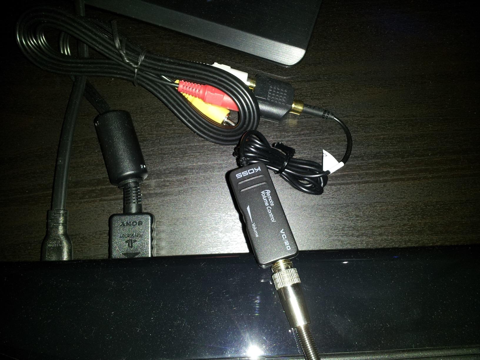 Koss 155954 VC20 Volume Control, Standard Packaging, 39-Inch Cord, Compatible with Cell Phones and Headphones Customer Review Koss 155954 VC20 Volume Control, Standard Packaging, 39-Inch Cord, Compatible with Cell Phones and Headphones - Customer Photo 4
