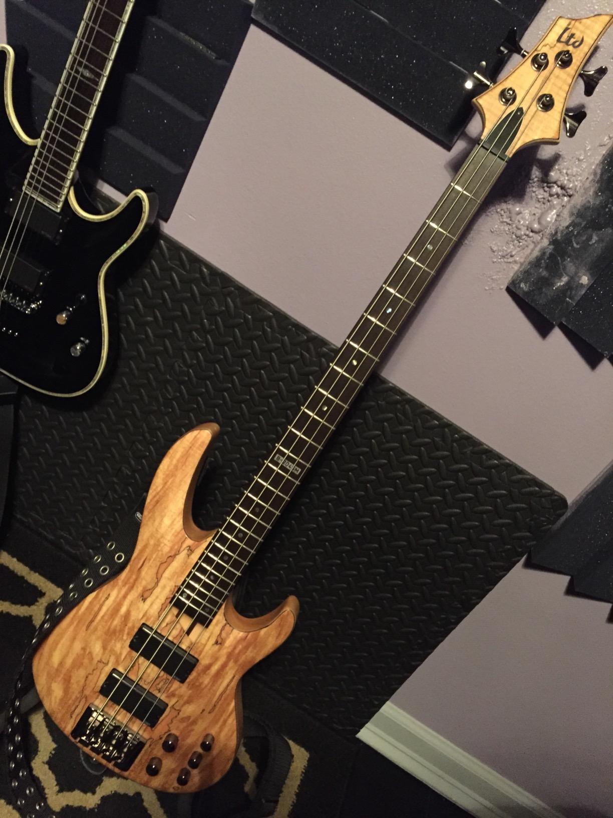 Elixir Strings Nickel Plated Steel 4-String Bass Strings w NANOWEB Coating, Long Scale, Light/Medium (.045-.105) - Customer Photo 2