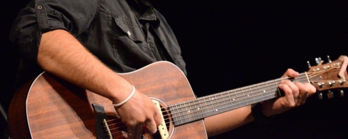 LR Baggs M1 Acoustic Guitar Soundhole Pickup Customer Review LR Baggs M1 Acoustic Guitar Soundhole Pickup - Customer Photo 2