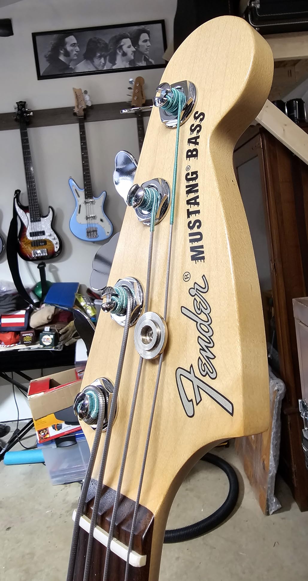 Fender 9050 Bass Strings, Stainless Steel Flatwound, 9050L .045-.100 - Customer Photo 2