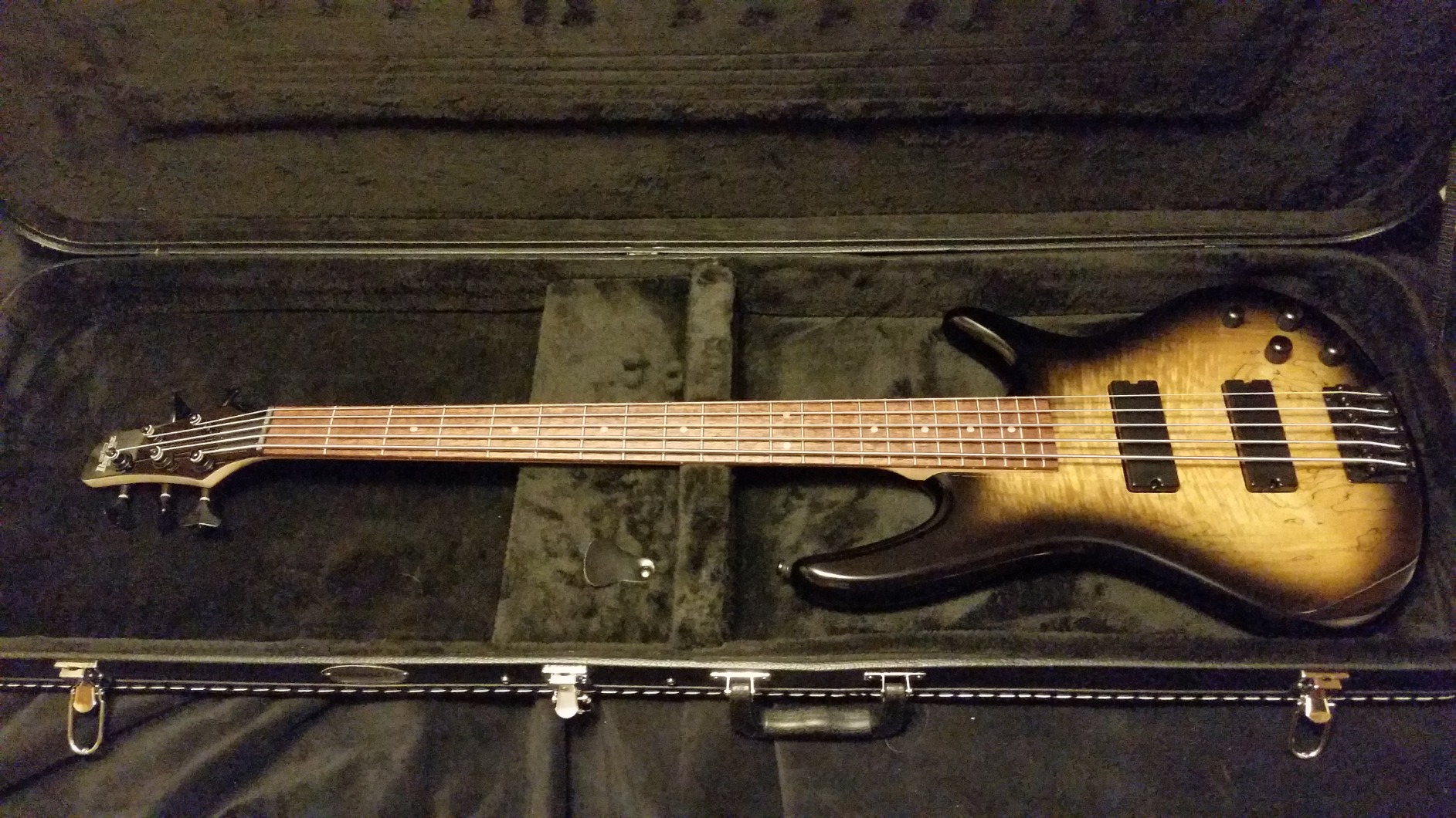 Ibanez Gio SR 5 String Electric Bass - Roadster Orange Metallic Customer Review Ibanez Gio SR 5 String Electric Bass - Roadster Orange Metallic - Customer Photo 3