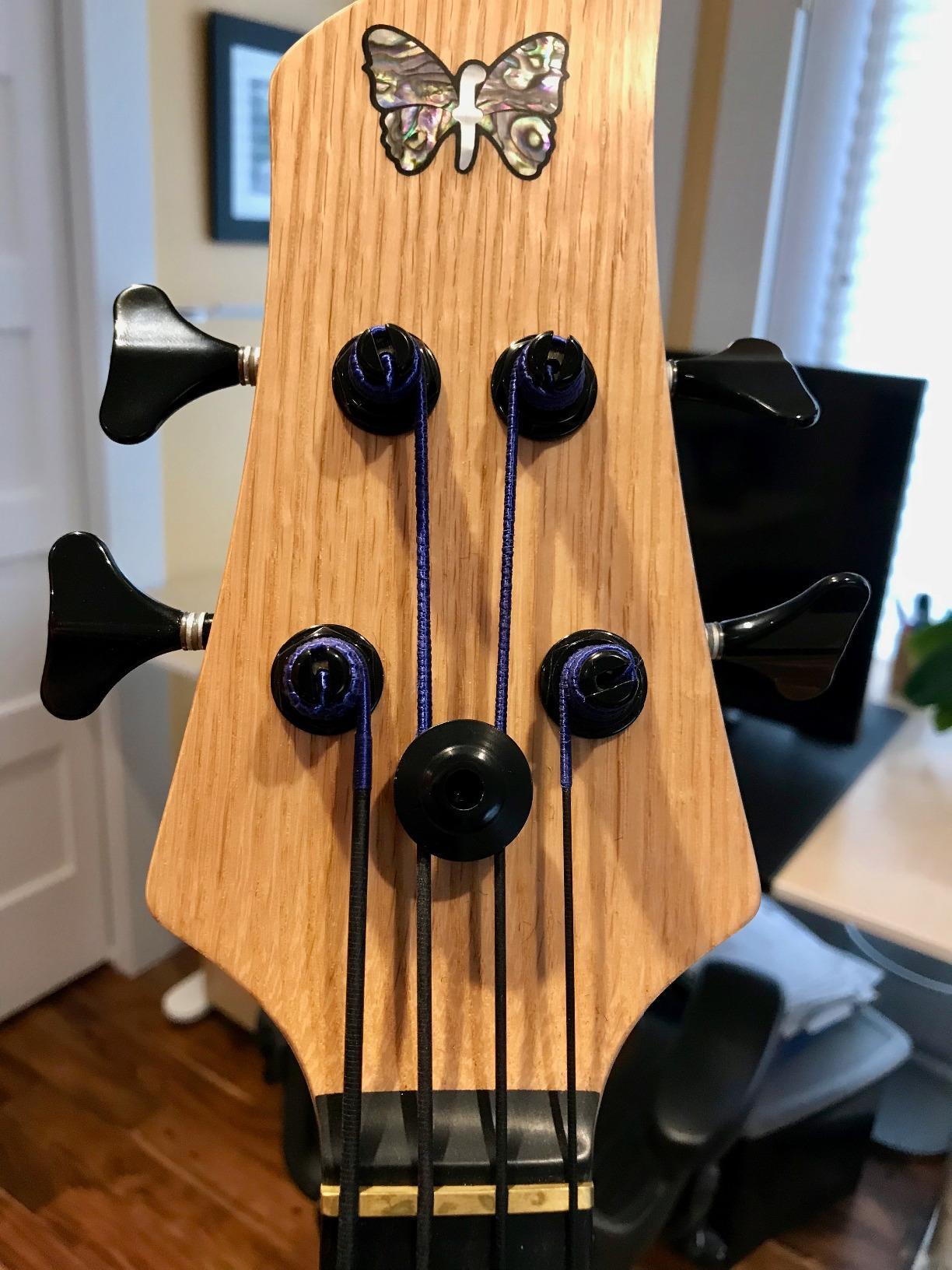 D'Addario ETB92 Tapewound Electric Bass Guitar Strings - Fits Long Scale 4 String Basses with Scale Length Up to 36.25 Inches - Medium, 50-105 - Customer Photo 1