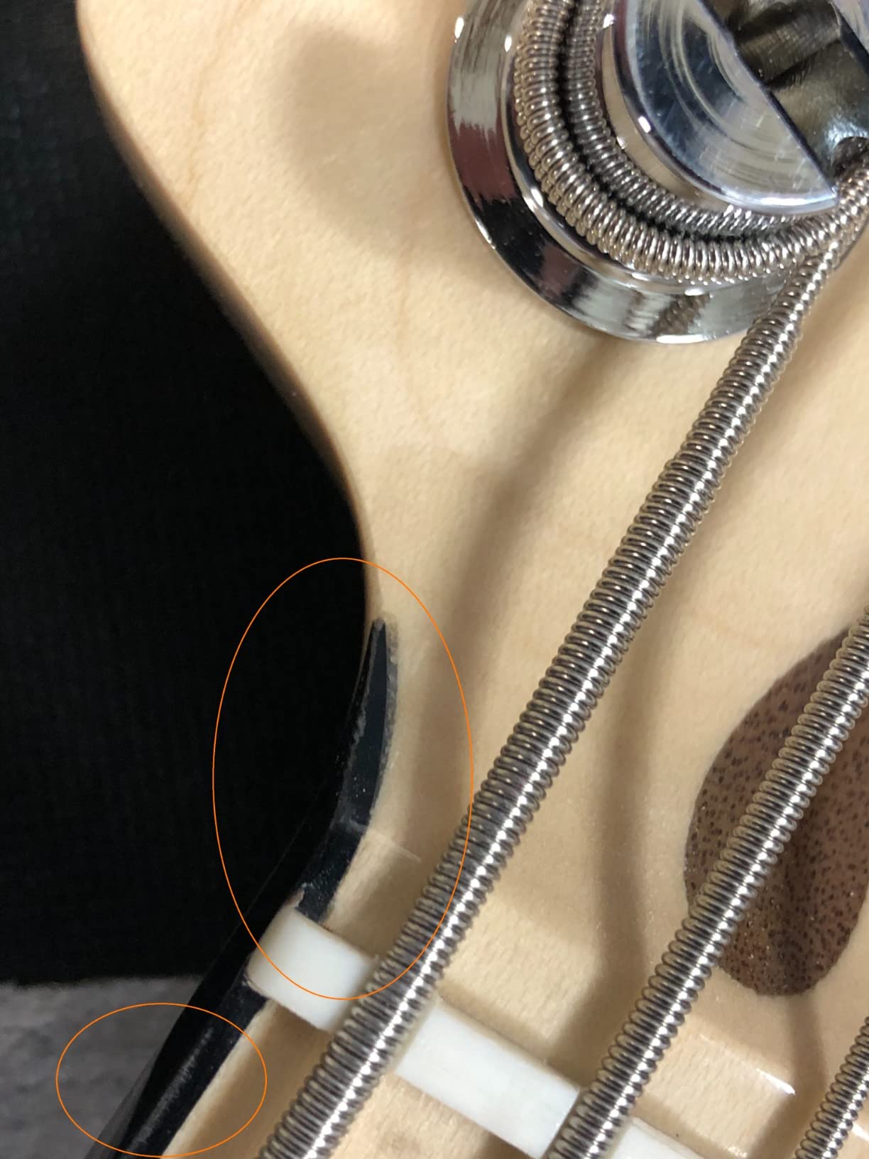 Fender Artist Series 0147702306 4-String Geddy Lee Bass Guitar, Black Customer Review Fender Artist Series 0147702306 4-String Geddy Lee Bass Guitar, Black - Customer Photo 2