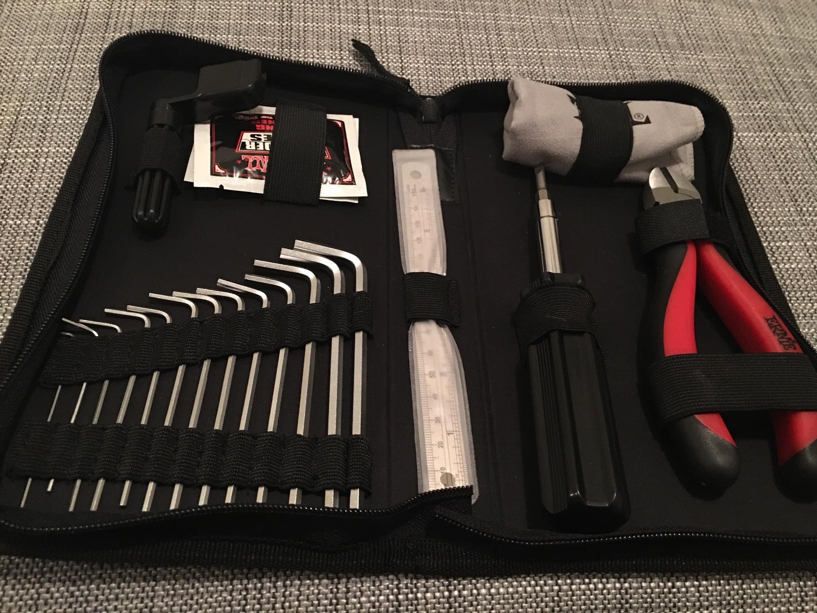 Ernie Ball Musician's Tool Kit (P04114) Black Customer Review Ernie Ball Musician's Tool Kit (P04114) Black - Customer Photo 1