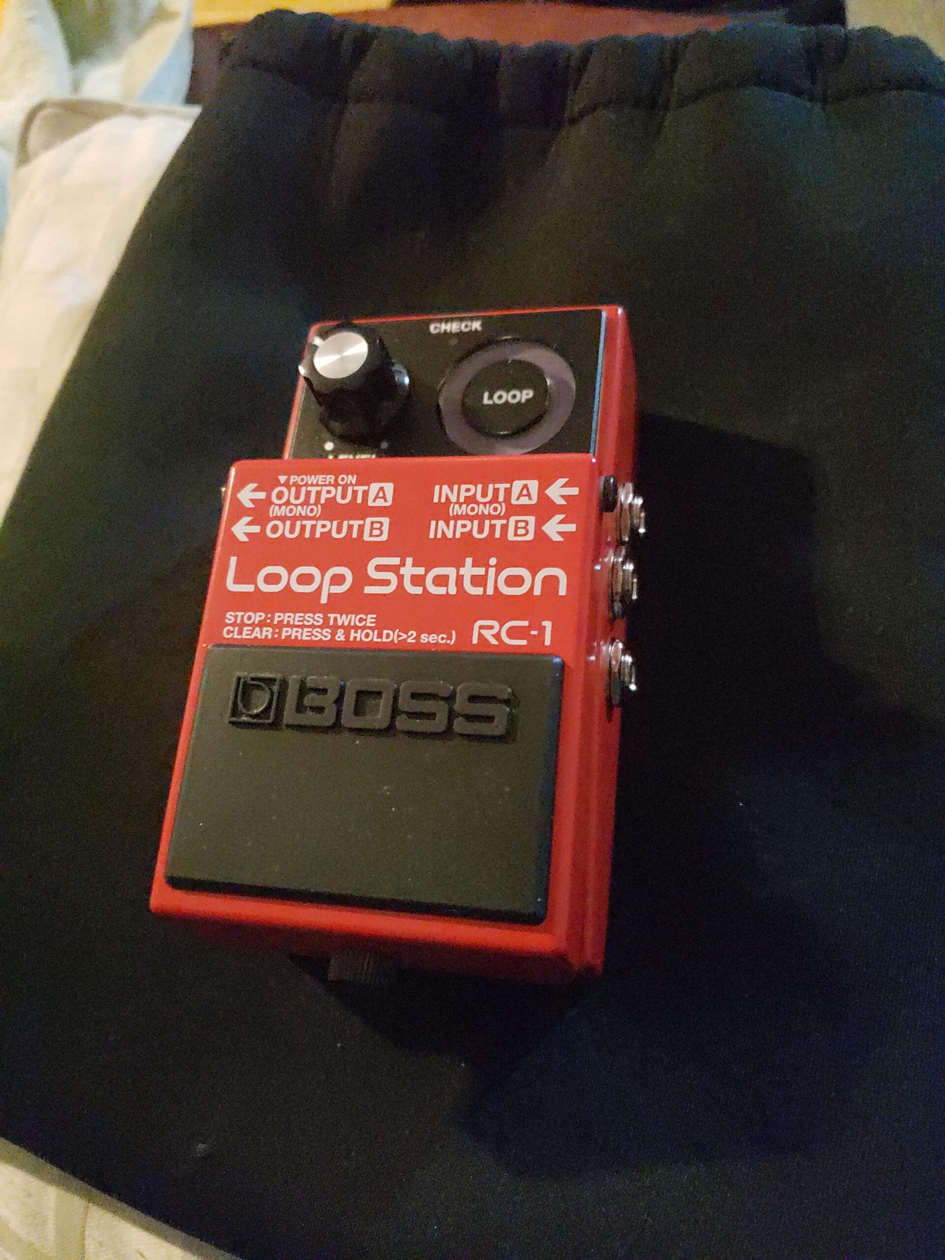 BOSS RC-1 Loop Station Pedal | Industry Standard Simple Looper for Guitar, Bass, Keyboards & More | 24-Segment LED Indicator | 12 Minutes of Record Time | Record, Playback, Overdub, Undo & Redo Loops Customer Review BOSS RC-1 Loop Station Pedal | Industry Standard Simple Looper for Guitar, Bass, Keyboards & More | 24-Segment LED Indicator | 12 Minutes of Record Time | Record, Playback, Overdub, Undo & Redo Loops - Customer Photo 3
