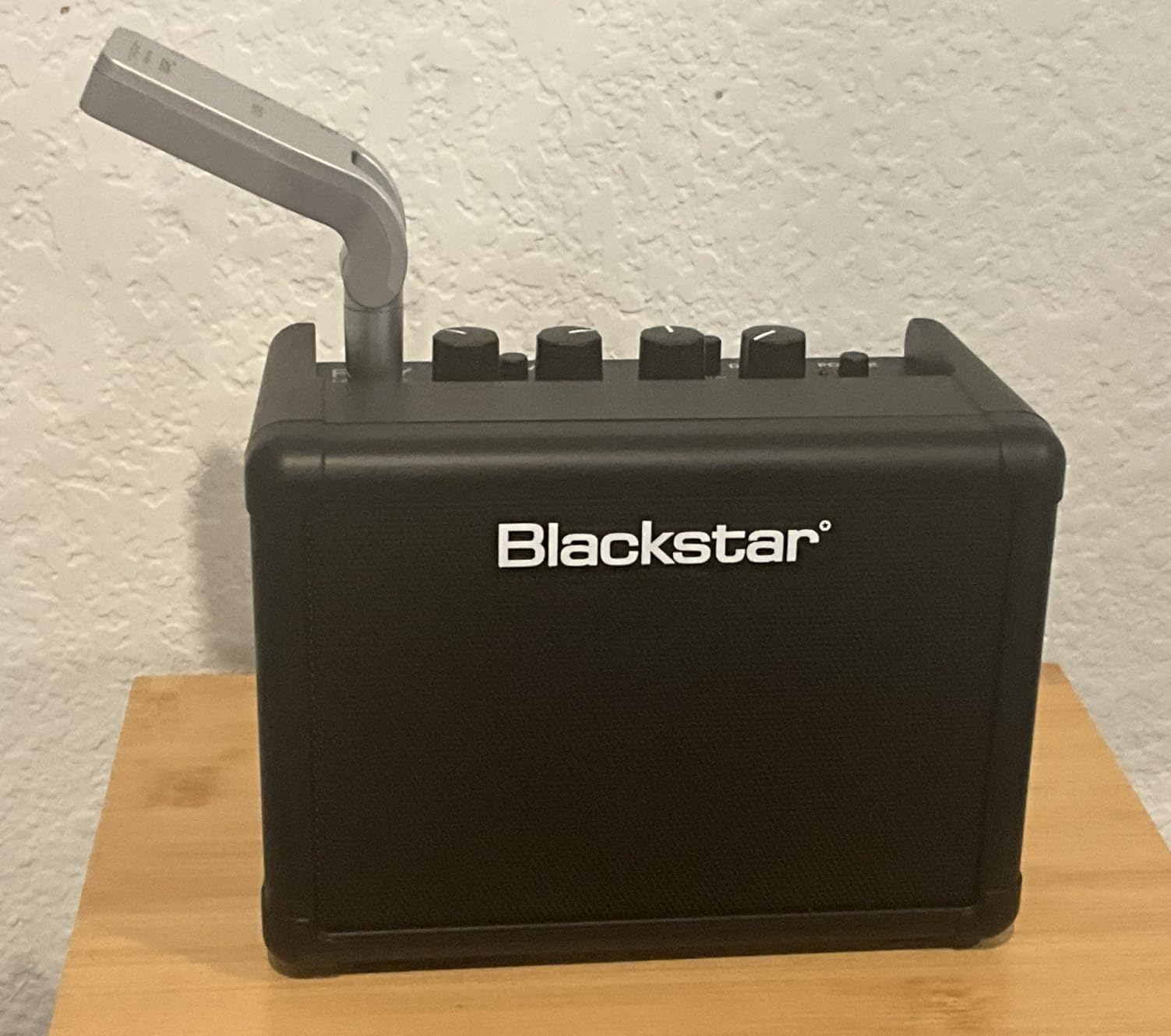 Blackstar Fly 3-3-watt 1x3 inch Compact Mini Guitar Amplifier w/ 2 Channels and Patented ISF - Black customer photo 1