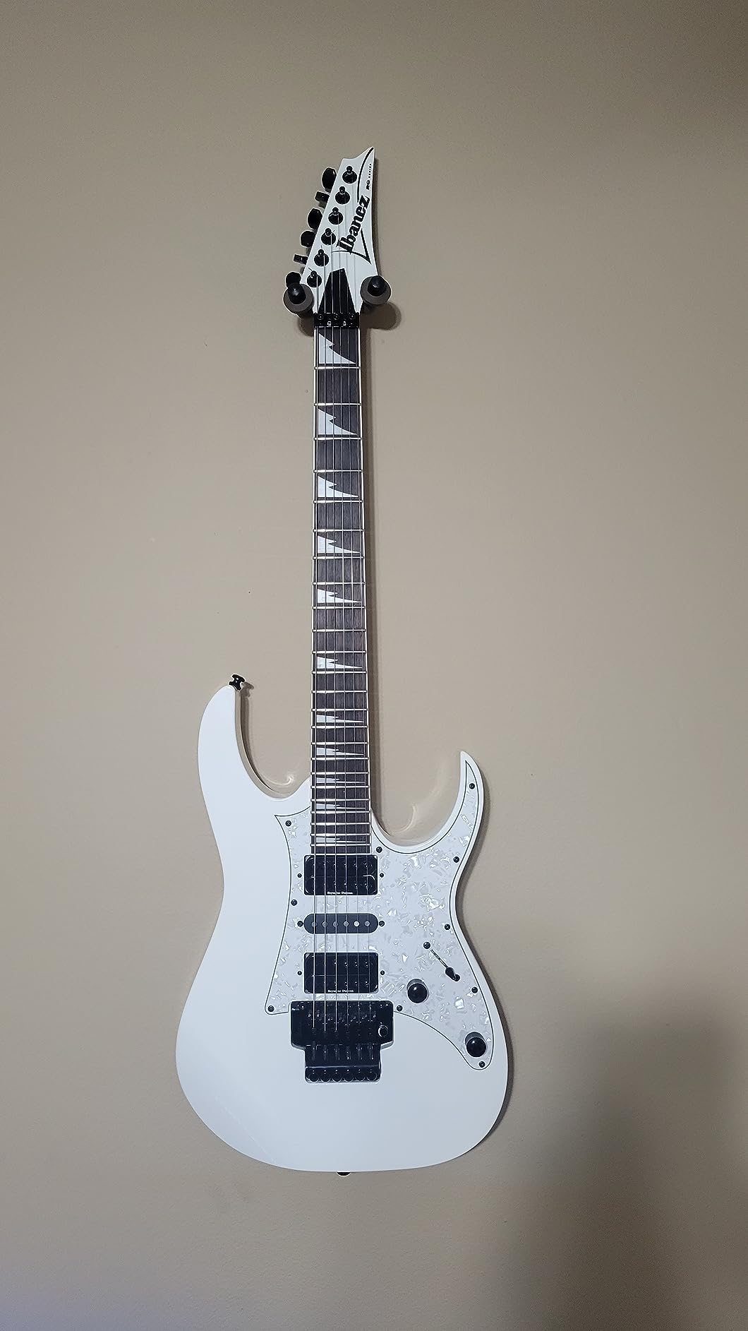 Seymour Duncan Invader Humbucker Set - Electric Guitar Pickups, Perfect for Hard Rock and Heavy Metal Customer Review Seymour Duncan Invader Humbucker Set - Electric Guitar Pickups, Perfect for Hard Rock and Heavy Metal - Customer Photo 1