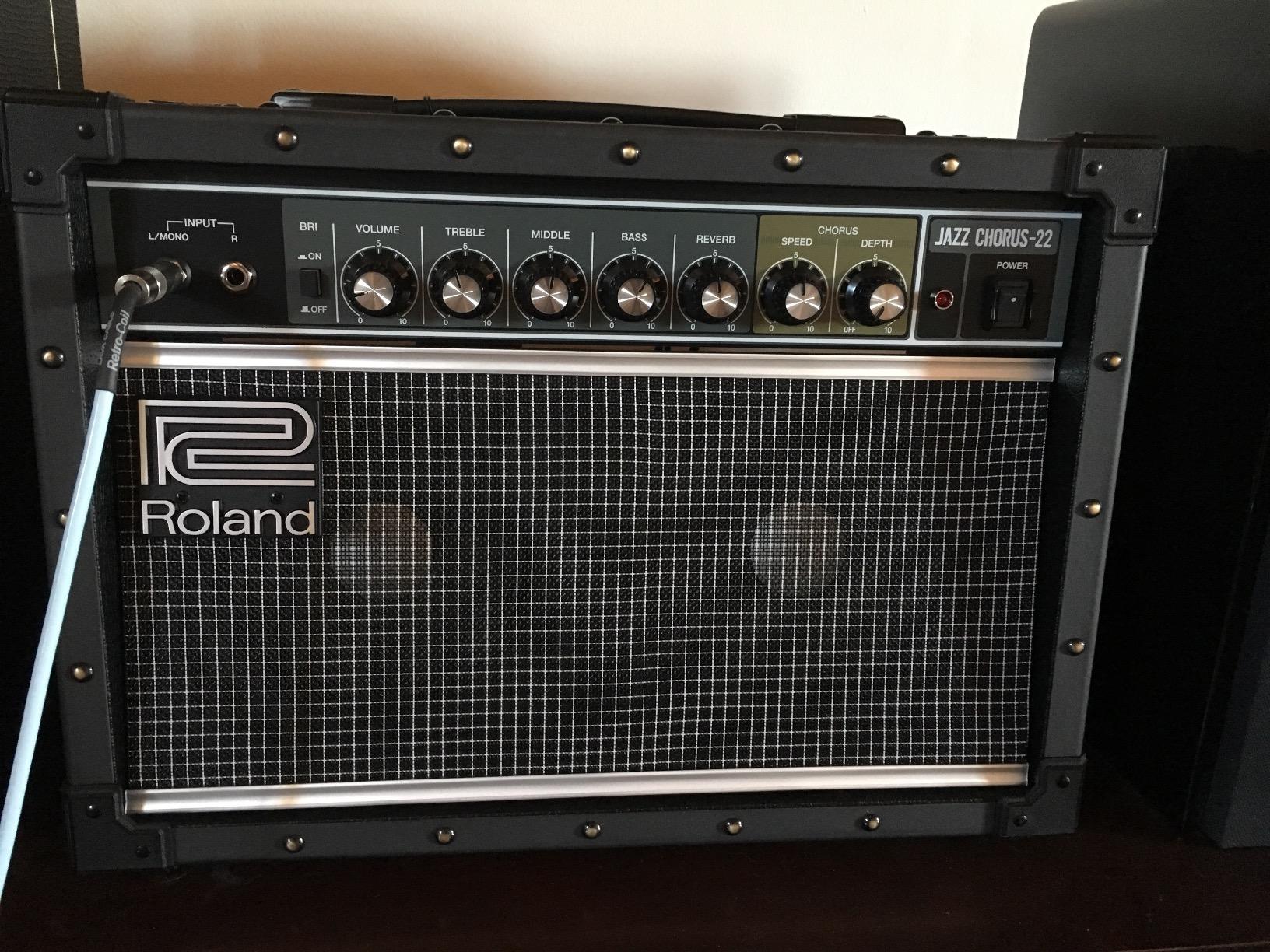 Roland JC-40 Jazz Chorus | Compact Guitar Amp | Iconic JC Clean Tone | Signature Dimensional Space Chorus Effect | Powerful 40-Watt Stereo Amp | Dual 10 Roland JC-40 Jazz Chorus | Compact Guitar Amp | Iconic JC Clean Tone | Signature Dimensional Space Chorus Effect | Powerful 40-Watt Stereo Amp | Dual 10