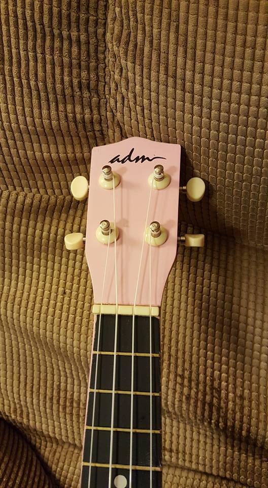 ADM Ukulele for Beginners Hawaiian Wood Ukelele Kit for Kids Adult Student Starter Professional Ukalelee Pack Bundle with Free Lessons Gig Bag Strap Nylon String Tuner (Brown, 21 Inch) Customer Review ADM Ukulele for Beginners Hawaiian Wood Ukelele Kit for Kids Adult Student Starter Professional Ukalelee Pack Bundle with Free Lessons Gig Bag Strap Nylon String Tuner (Brown, 21 Inch) - Customer Photo 2