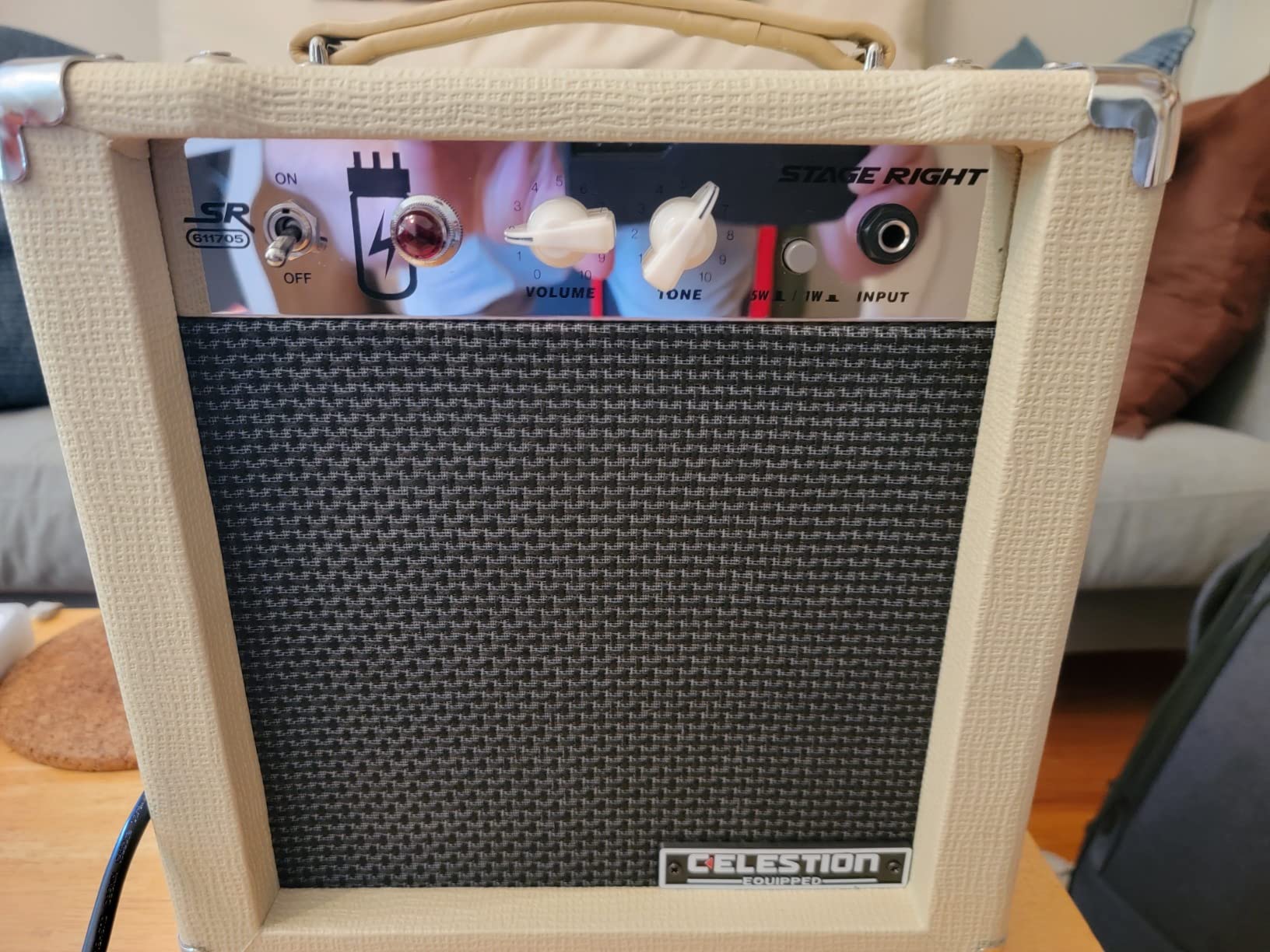 Monoprice 1x8 Guitar Combo Tube Amplifier with Celestion Super 8 Inch Speaker - Stage Right Series customer photo 2
