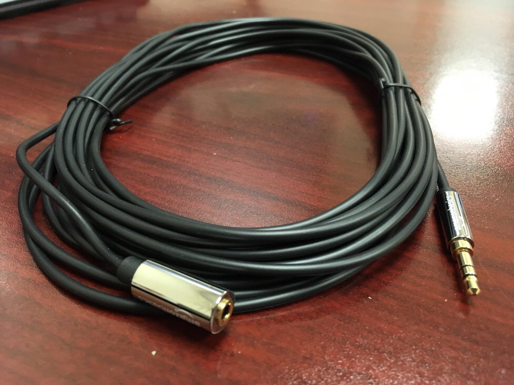 Amazon Basics 3.5mm Aux Jack Audio Extension Cable, Male to Female, Adapter for Headphone or Smartphone, 25 Foot, Black Customer Review Amazon Basics 3.5mm Aux Jack Audio Extension Cable, Male to Female, Adapter for Headphone or Smartphone, 25 Foot, Black - Customer Photo 3
