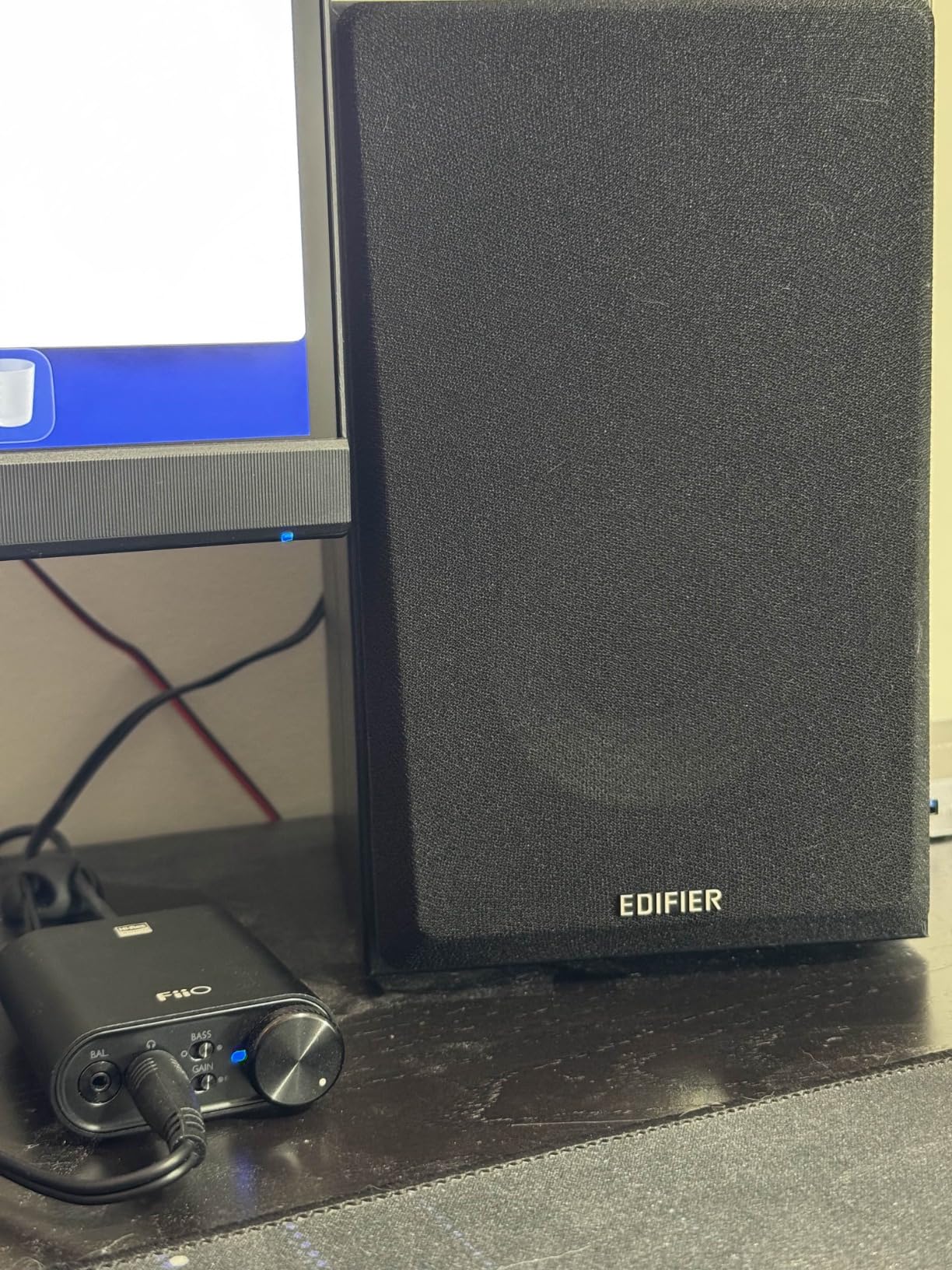 Edifier R980T 4 Edifier R980T 4