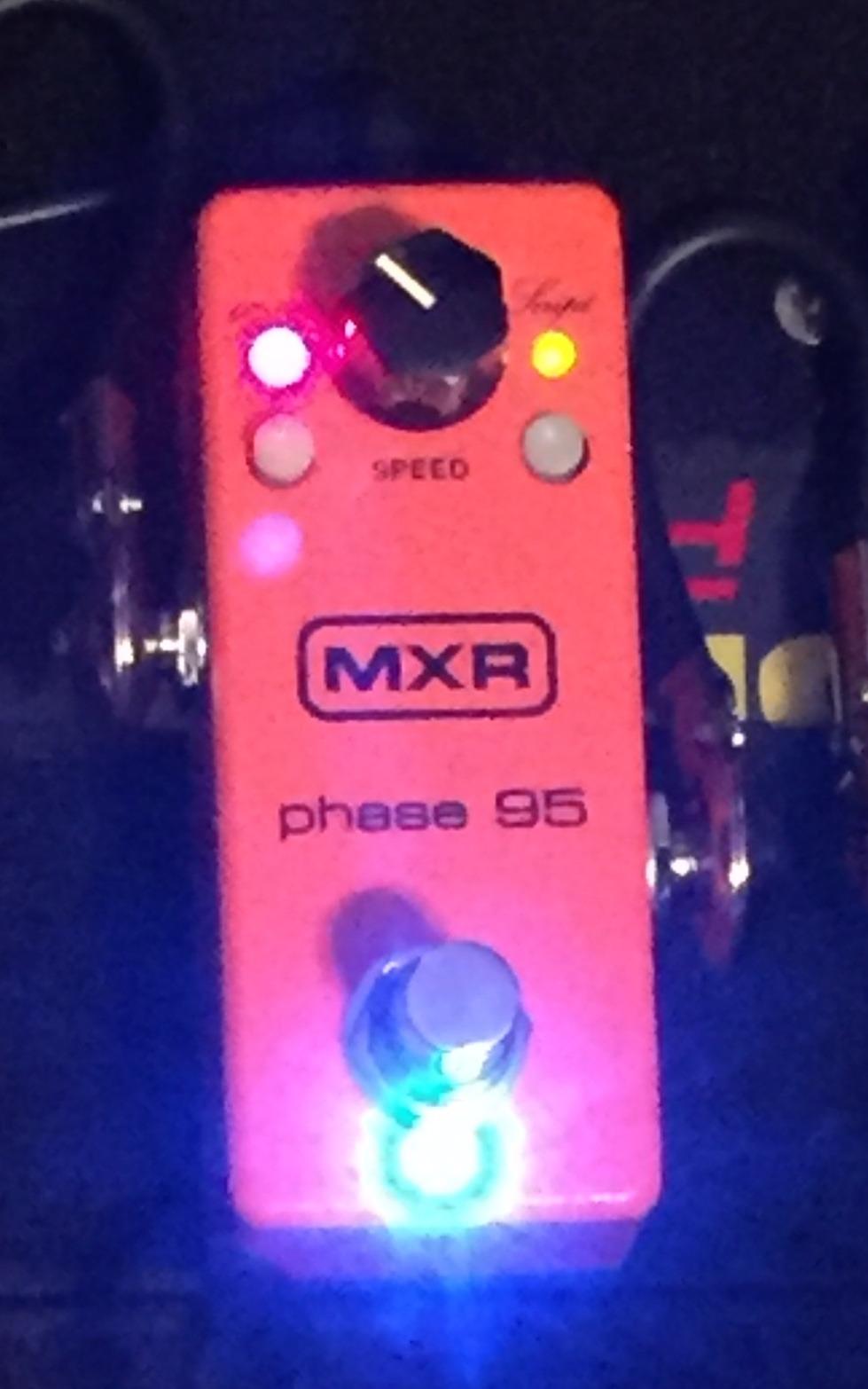 MXR M290 Phase 95 Mini Guitar Effects Pedal Customer Review MXR M290 Phase 95 Mini Guitar Effects Pedal - Customer Photo 2