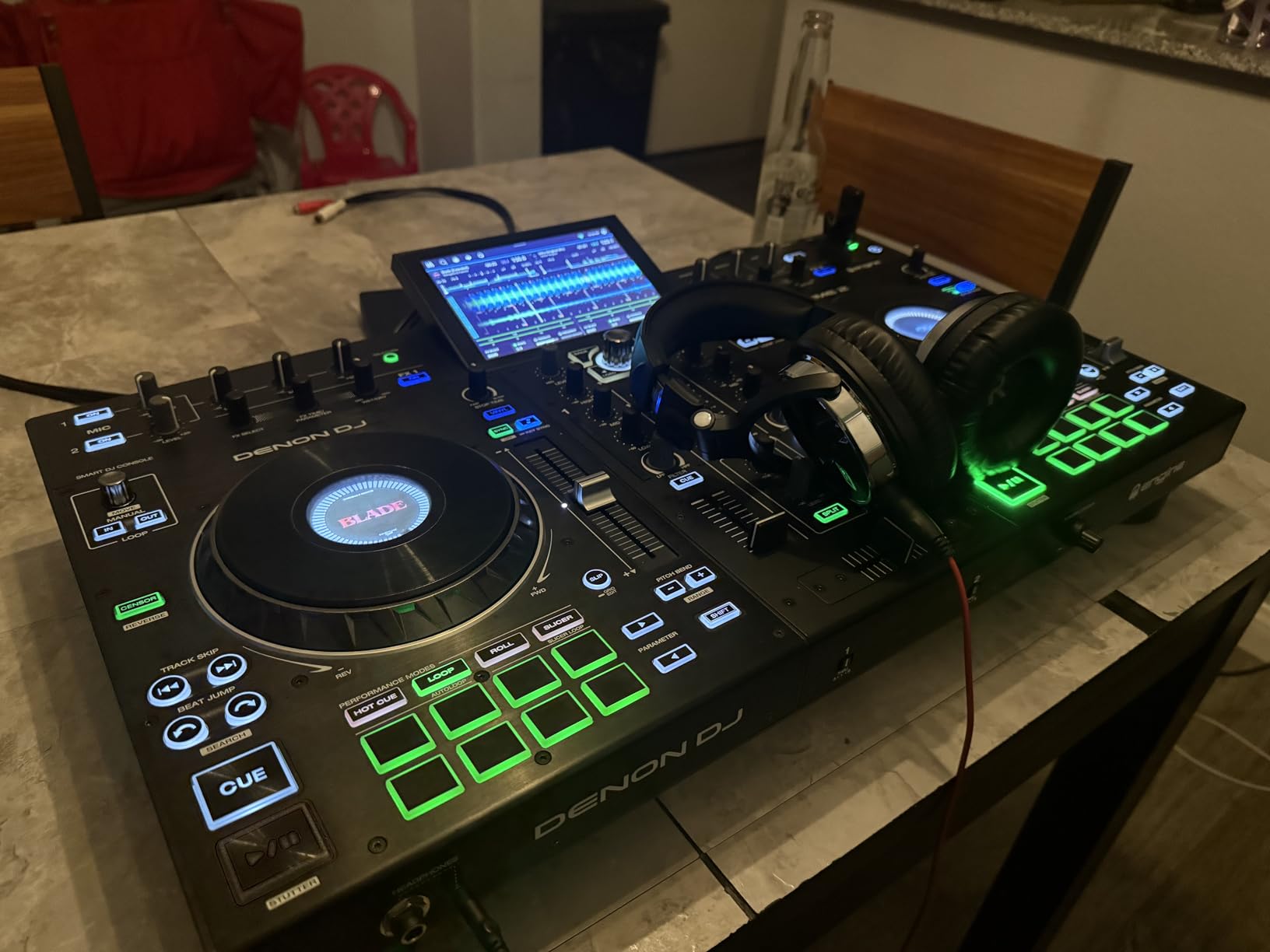 OneOdio Wired Over Ear Headphones Hi-Res Studio Monitor & Mixing DJ Stereo Headsets with 50mm Drivers customer photo 1