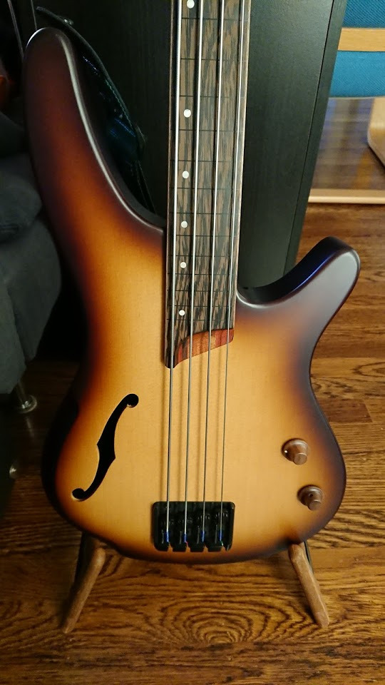 Ibanez SRH500F Fretless Bass Guitar - Natural Browned Burst Flat Customer Review Ibanez SRH500F Fretless Bass Guitar - Natural Browned Burst Flat - Customer Photo 1