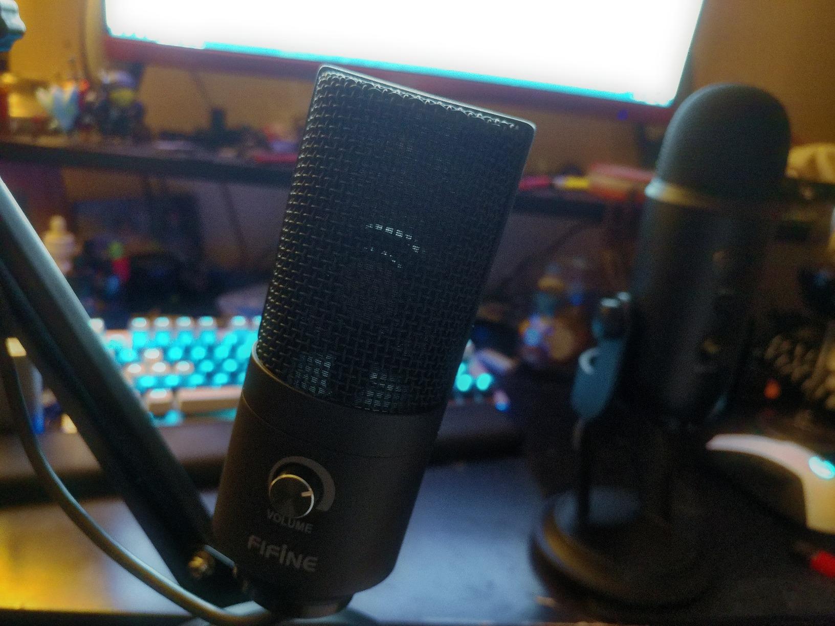 FIFINE USB Microphone, Metal Condenser Recording Microphone for MAC OS, Windows customer photo 1