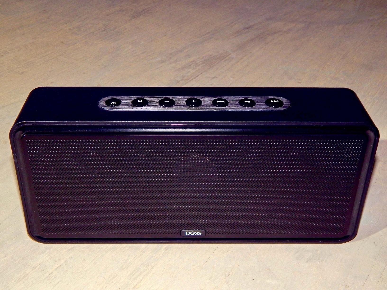 DOSS SoundBox XL Bluetooth Speaker with Subwoofer, 32W Loud Sound with Booming Bass, Dual DSP Technologies, 10H Playtime, USB-C, TWS, 2.1 Audio Channel for Home, Indoor and Office - Upgraded - Customer Photo 1