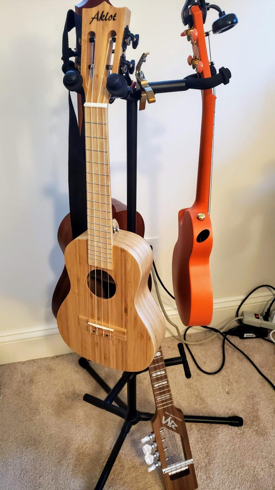 Ukulele, AKLOT Concert Ukelele Solid Mahogany 23 inch for Professional Beginners Adults Kit with Free Online Courses and Uke Accessories, AKC23 Customer Review Ukulele, AKLOT Concert Ukelele Solid Mahogany 23 inch for Professional Beginners Adults Kit with Free Online Courses and Uke Accessories, AKC23 - Customer Photo 2