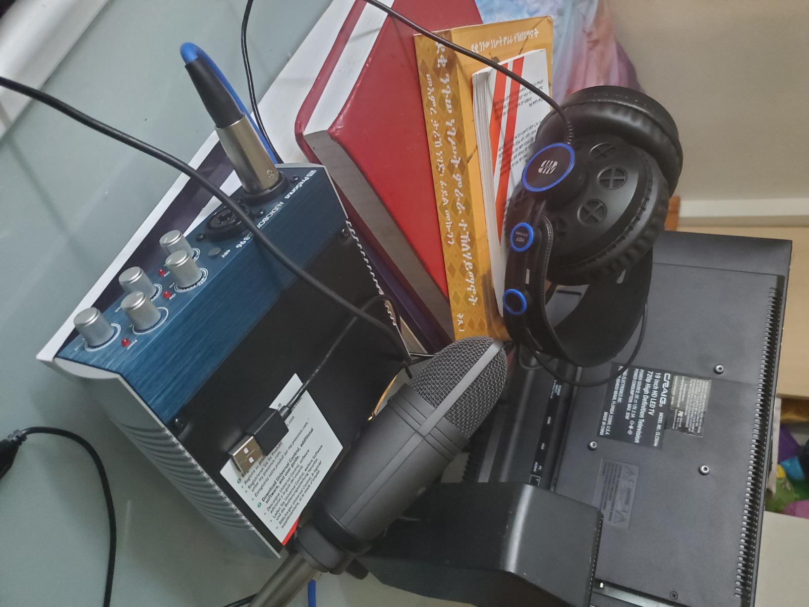 PreSonus AudioBox 96 Studio USB 2.0 Recording Bundle with Interface, Headphones, Microphone and Studio One software Customer Review PreSonus AudioBox 96 Studio USB 2.0 Recording Bundle with Interface, Headphones, Microphone and Studio One software - Customer Photo 2