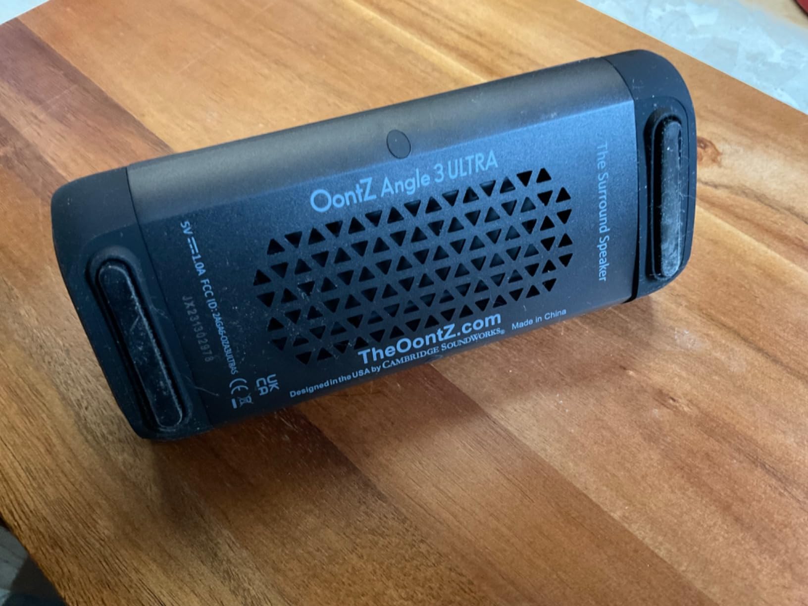 OontZ Ultra Bluetooth Speaker 5.4 | IPX7 Waterproof, 14W Enhanced Sound, 20-Hr Battery, 100ft Range, Deep Bass & Clear Audio, Durable Speaker for Pool, Beach, and Shower (Black) - Customer Photo 1