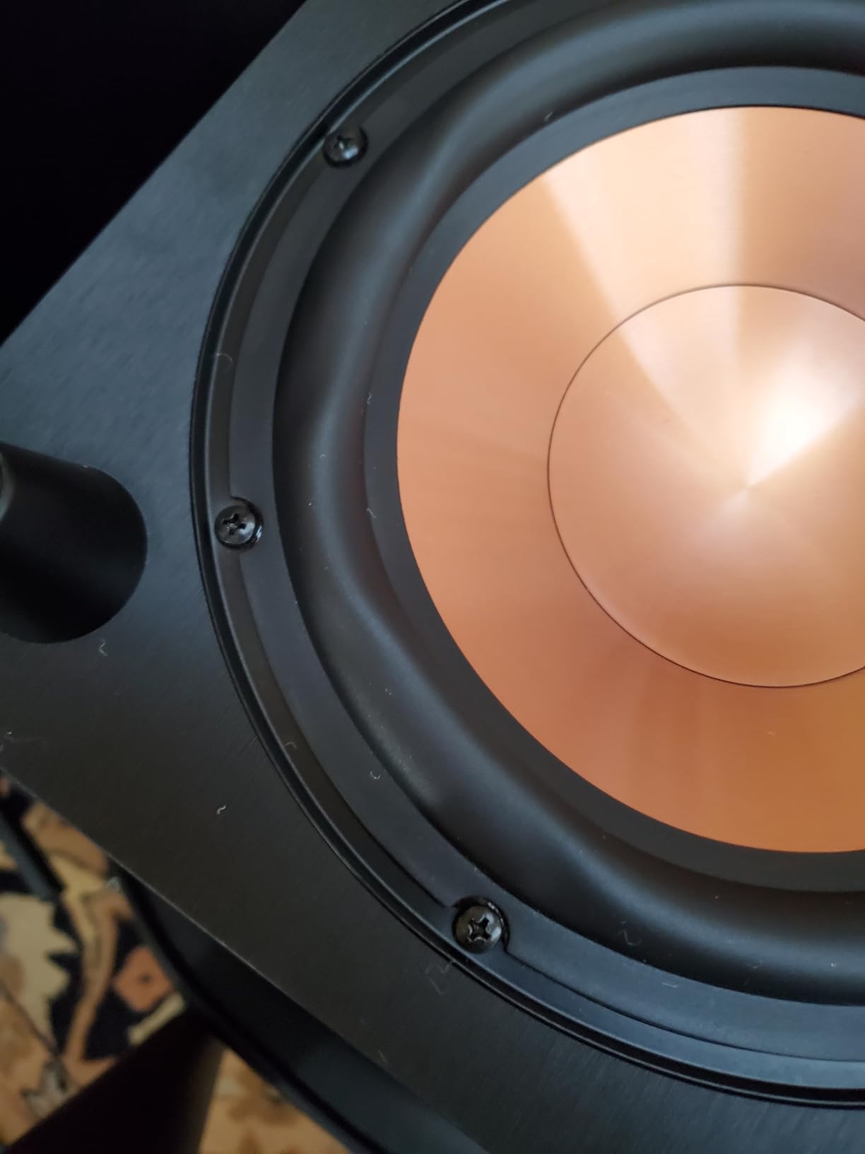 Klipsch Black Reference Theater Pack 5.1 Surround Sound System Customer Review Klipsch Black Reference Theater Pack 5.1 Surround Sound System - Customer Photo 4