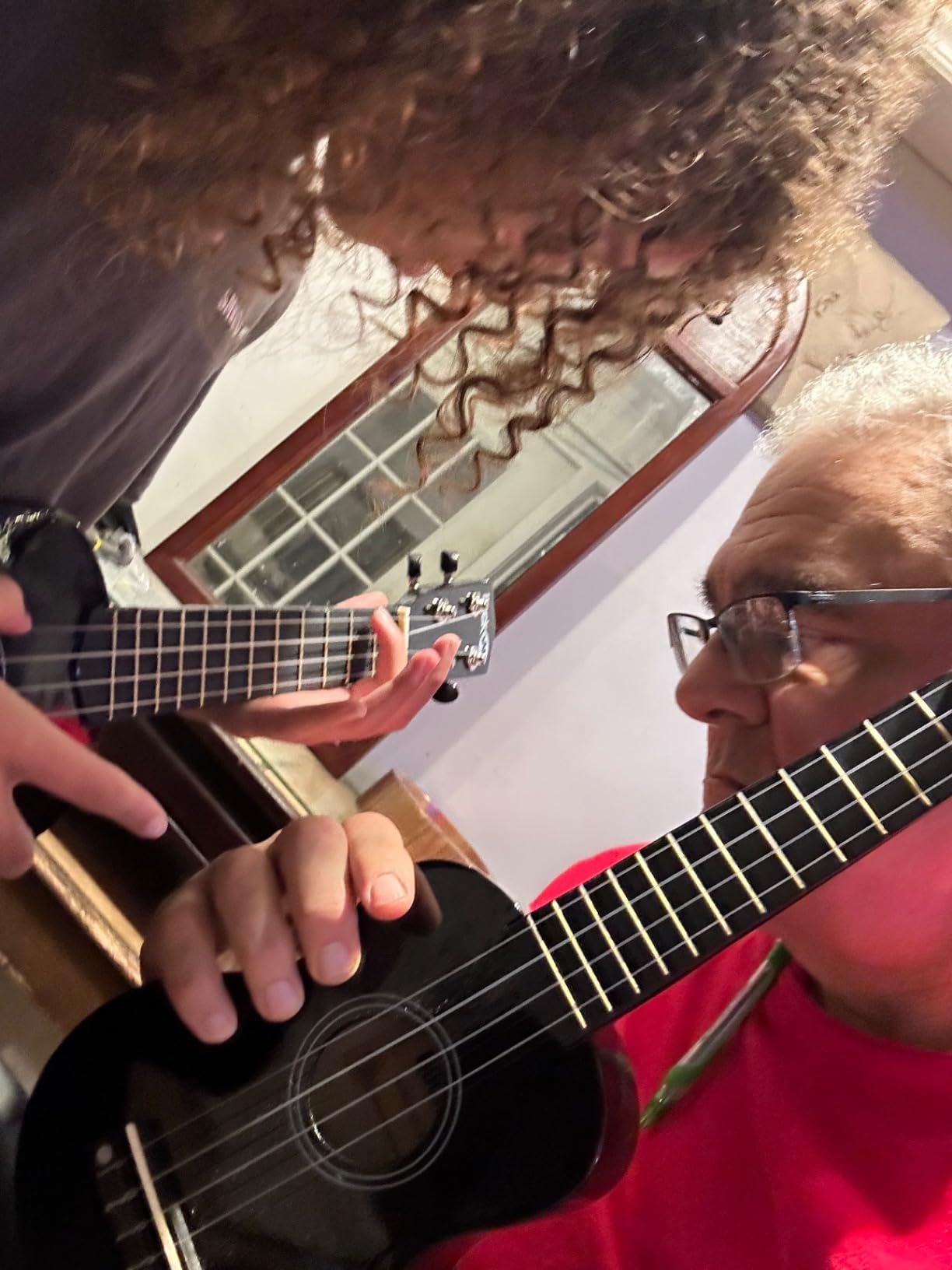RockJam Soprano Ukelele with Gig Bag Customer Review RockJam Soprano Ukelele with Gig Bag - Customer Photo 2