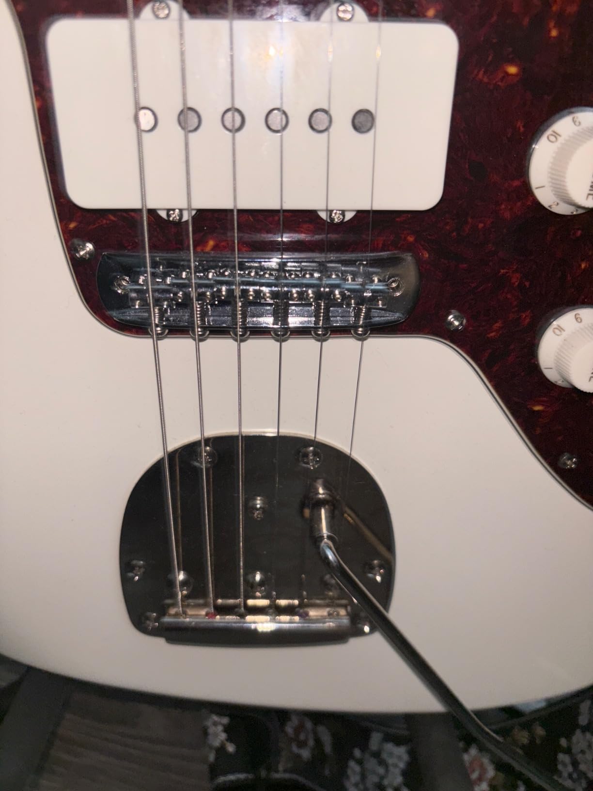 Fender Mustang Fully-Adjustable (Japan), Chrome Electric Guitar Bridge Customer Review Fender Mustang Fully-Adjustable (Japan), Chrome Electric Guitar Bridge - Customer Photo 1