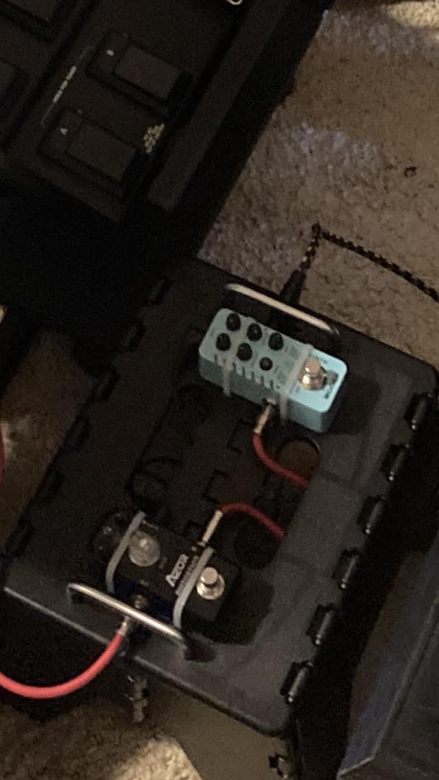 MOOER Yellow Compressor Comp guitar pedal bass compressor, True Bypass guitar compression, adjustable EQ and volume, portable mini size. - Customer Photo 1