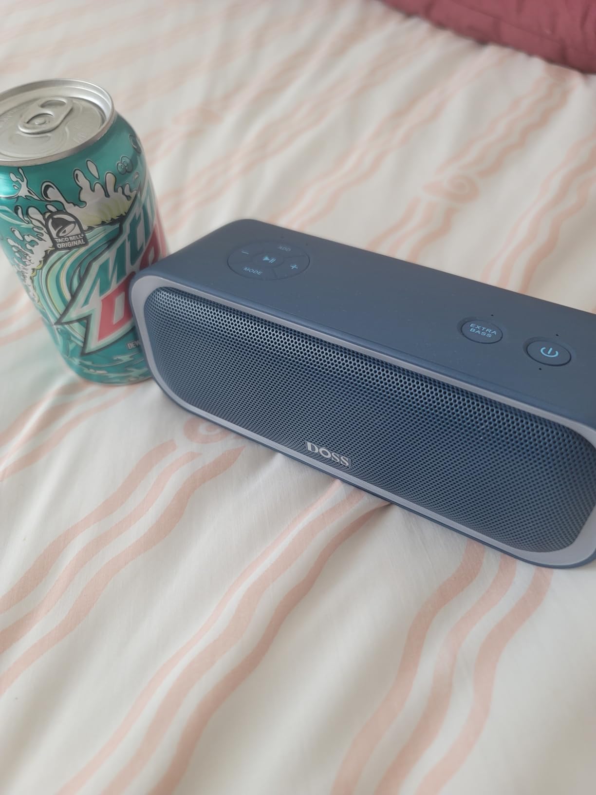 DOSS SoundBox Pro Bluetooth Speaker with 20W Stereo Sound, Active Extra Bass, 20H Playtime, IPX6 Waterproof, TWS Pairing, Multi-Colors Lights, Portable for Hiking, Camping, Beach, Outdoor, Party-Black Customer Review DOSS SoundBox Pro Bluetooth Speaker with 20W Stereo Sound, Active Extra Bass, 20H Playtime, IPX6 Waterproof, TWS Pairing, Multi-Colors Lights, Portable for Hiking, Camping, Beach, Outdoor, Party-Black - Customer Photo 1