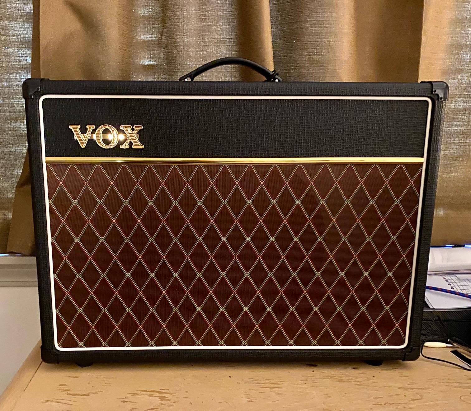 Vox AC30S1 OneTwelve 30W 12-Inch Tube Combo Guitar Amplifier Customer Review Vox AC30S1 OneTwelve 30W 12-Inch Tube Combo Guitar Amplifier - Customer Photo 1