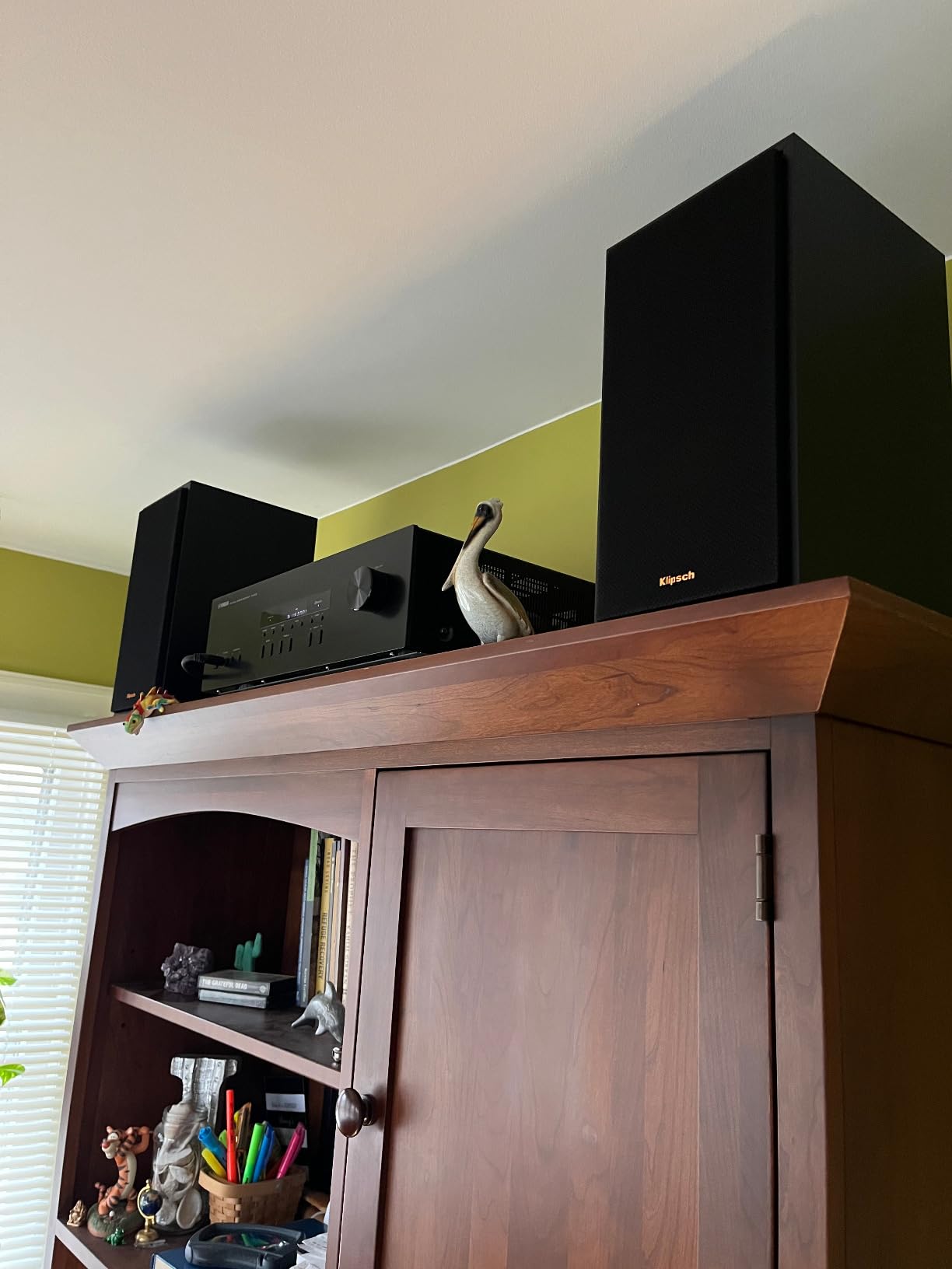 Klipsch R-51M Bookshelf Speaker (Pair), Black customer photo 2