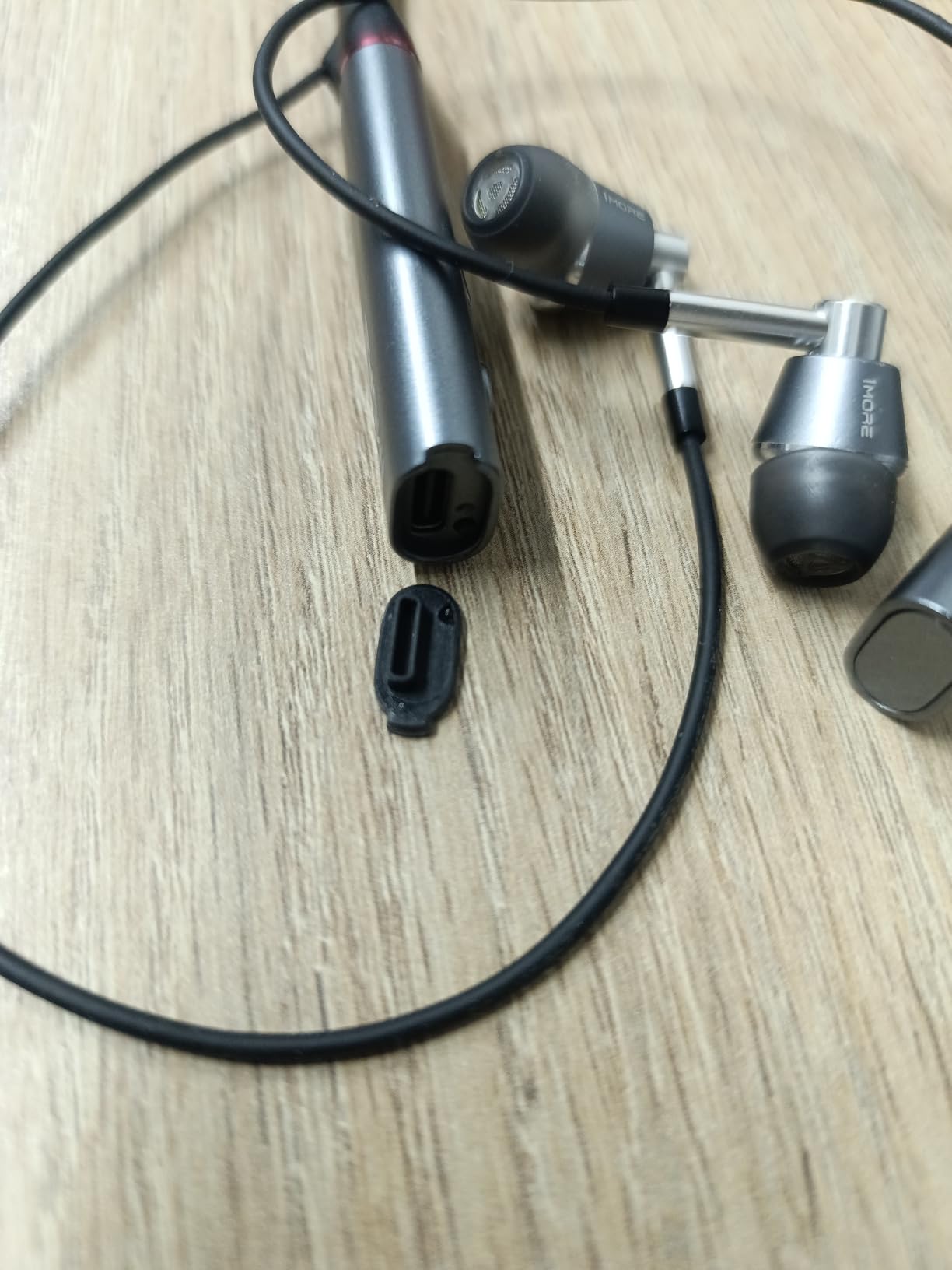 1MORE Triple Driver BT in-Ear Headphones Bluetooth Earphones with Hi-Res LDAC Wireless Sound Quality, Environmental Noise Isolation, Fast Charging, Volume Controls with Microphone - Silver Customer Review 1MORE Triple Driver BT in-Ear Headphones Bluetooth Earphones with Hi-Res LDAC Wireless Sound Quality, Environmental Noise Isolation, Fast Charging, Volume Controls with Microphone - Silver - Customer Photo 2