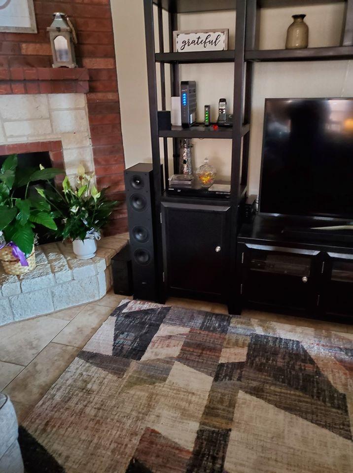 Paradigm Monitor SE 3000F Floorstanding/Tower Speaker (Matte Black) Customer Review Paradigm Monitor SE 3000F Floorstanding/Tower Speaker (Matte Black) - Customer Photo 1