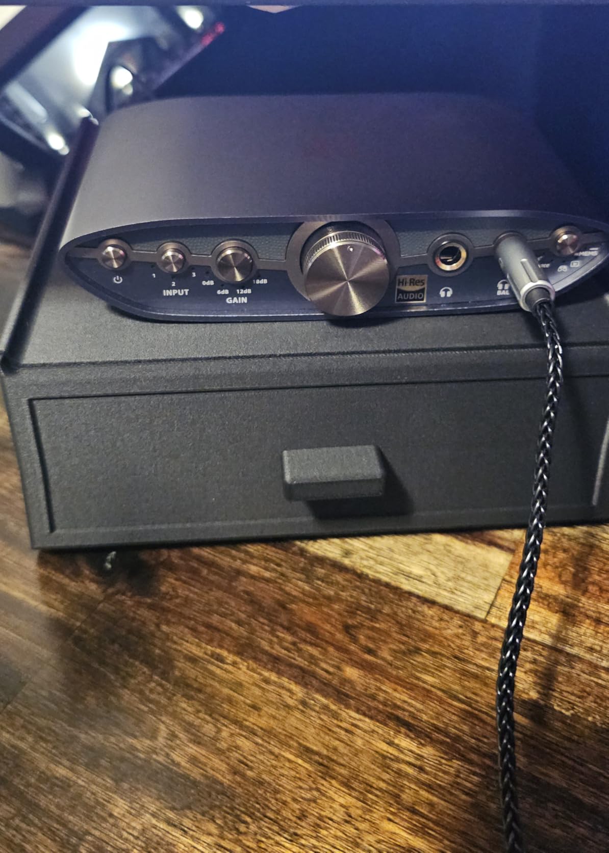 HIFIMAN Arya Stealth Magnet Version Full-Size Over-Ear Planar Magnetic Headphone for Audiophiles/Studio Customer Review HIFIMAN Arya Stealth Magnet Version Full-Size Over-Ear Planar Magnetic Headphone for Audiophiles/Studio - Customer Photo 2