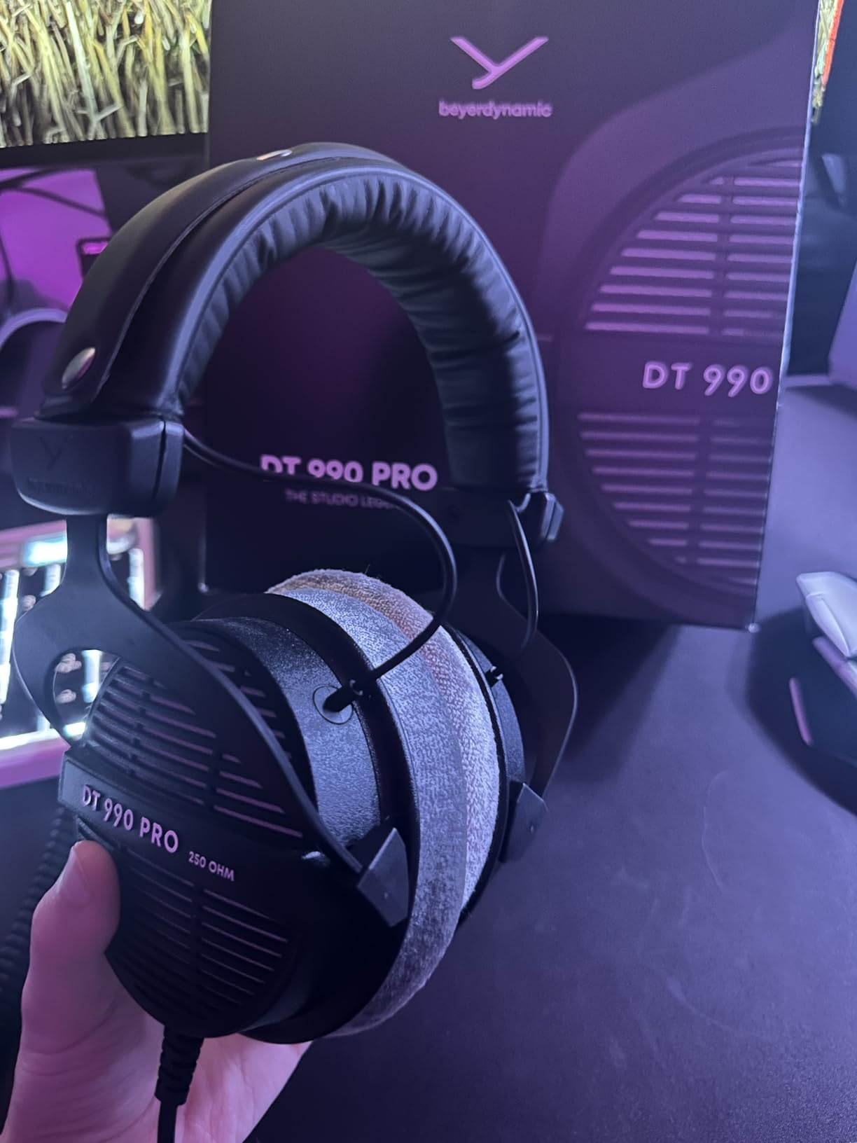beyerdynamic Dt 990 Pro Over-Ear Studio Monitor Headphones - Open-Back Stereo Construction, Wired (80 Ohm, Black (Limited Edition)) Customer Review beyerdynamic Dt 990 Pro Over-Ear Studio Monitor Headphones - Open-Back Stereo Construction, Wired (80 Ohm, Black (Limited Edition)) - Customer Photo 2