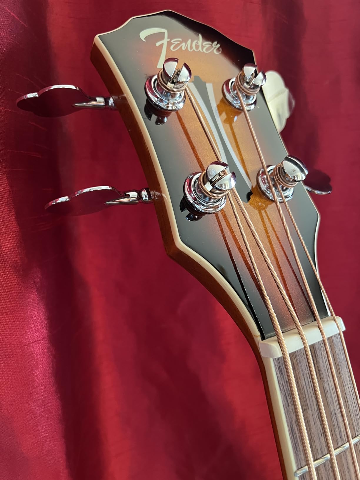 Fender FA-450CE Acoustic Bass, with 2-Year Warranty Sunburst, Laurel Fingerboard Customer Review Fender FA-450CE Acoustic Bass, with 2-Year Warranty Sunburst, Laurel Fingerboard - Customer Photo 1