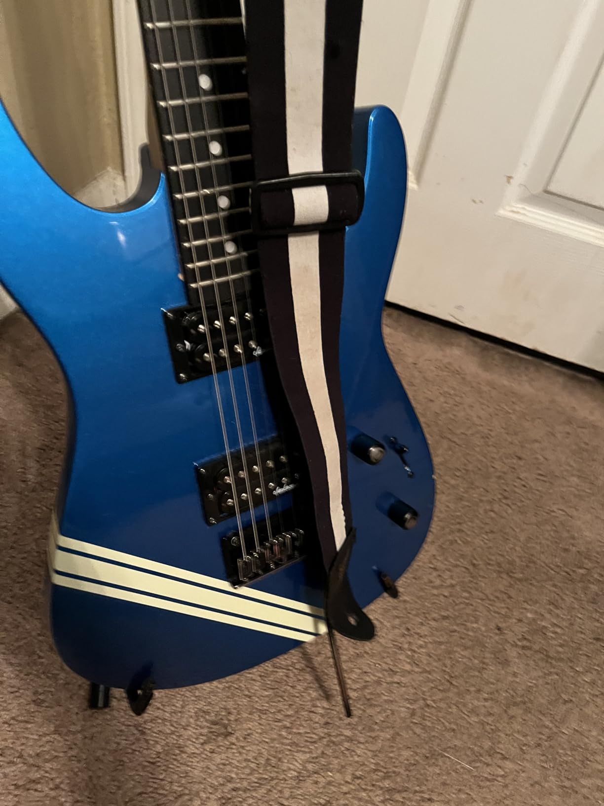 Jackson JS11 Dinky Electric Guitar - Metallic Blue customer photo 1