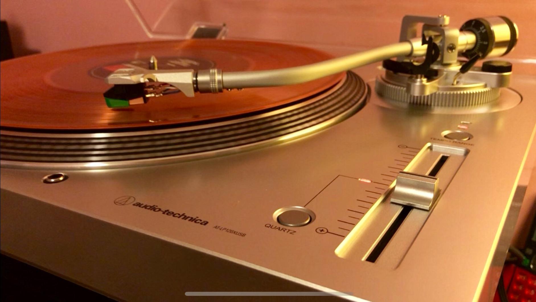 Audio-Technica AT-LP120XUSB-BK Direct-Drive Turntable (Analog & USB), Fully Manual, Hi-Fi, 3 Speed, Convert Vinyl to Digital, Anti-Skate and Variable Pitch Control Black - Customer Photo 2