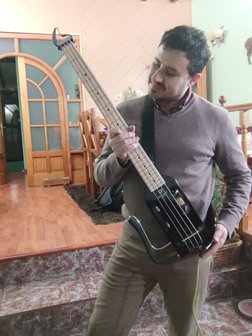 Traveler Guitar Ultra-Light Gloss Black Bass Guitar | Small Bass Travel Guitar with Removable Lap Rest | 30 Traveler Guitar Ultra-Light Gloss Black Bass Guitar | Small Bass Travel Guitar with Removable Lap Rest | 30