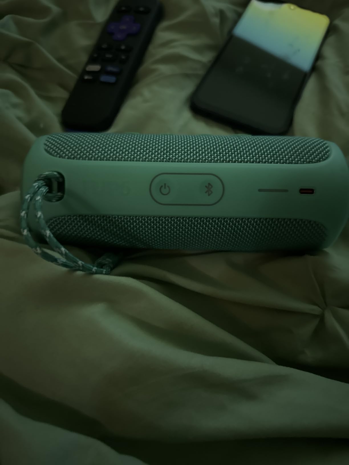 JBL FLIP 5, Waterproof Portable Bluetooth Speaker, Black, Small Customer Review JBL FLIP 5, Waterproof Portable Bluetooth Speaker, Black, Small - Customer Photo 1