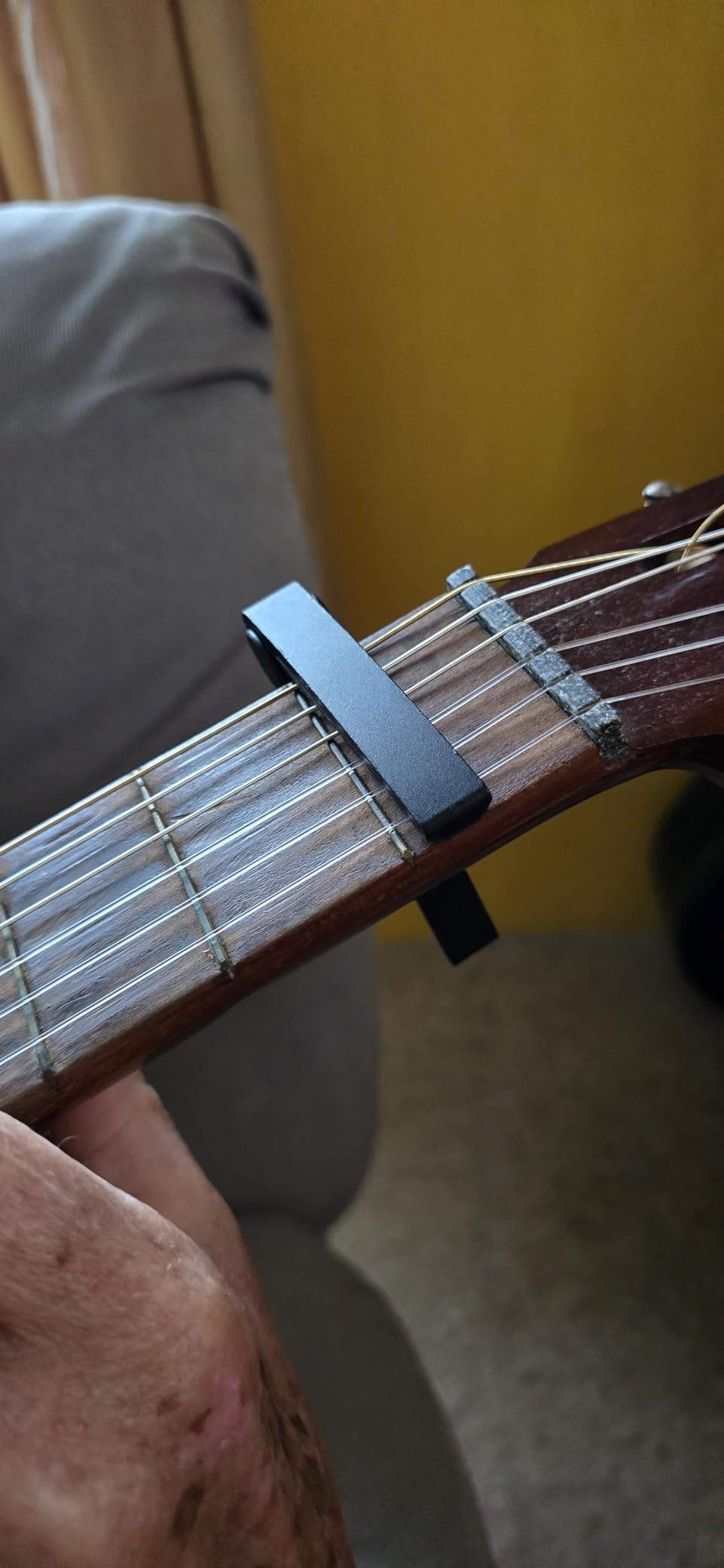 Guitar Capo 2 Pack Capo Guitar Clamp for Acoustic Electric Bass Guitar Ukulele Customer Review Guitar Capo 2 Pack Capo Guitar Clamp for Acoustic Electric Bass Guitar Ukulele - Customer Photo 3