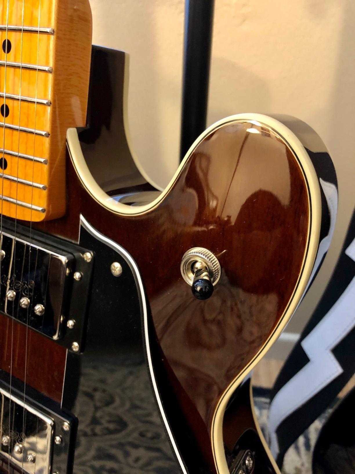 Squier Classic Vibe Starcaster Electric Guitar, Natural, Maple Fingerboard customer photo 1