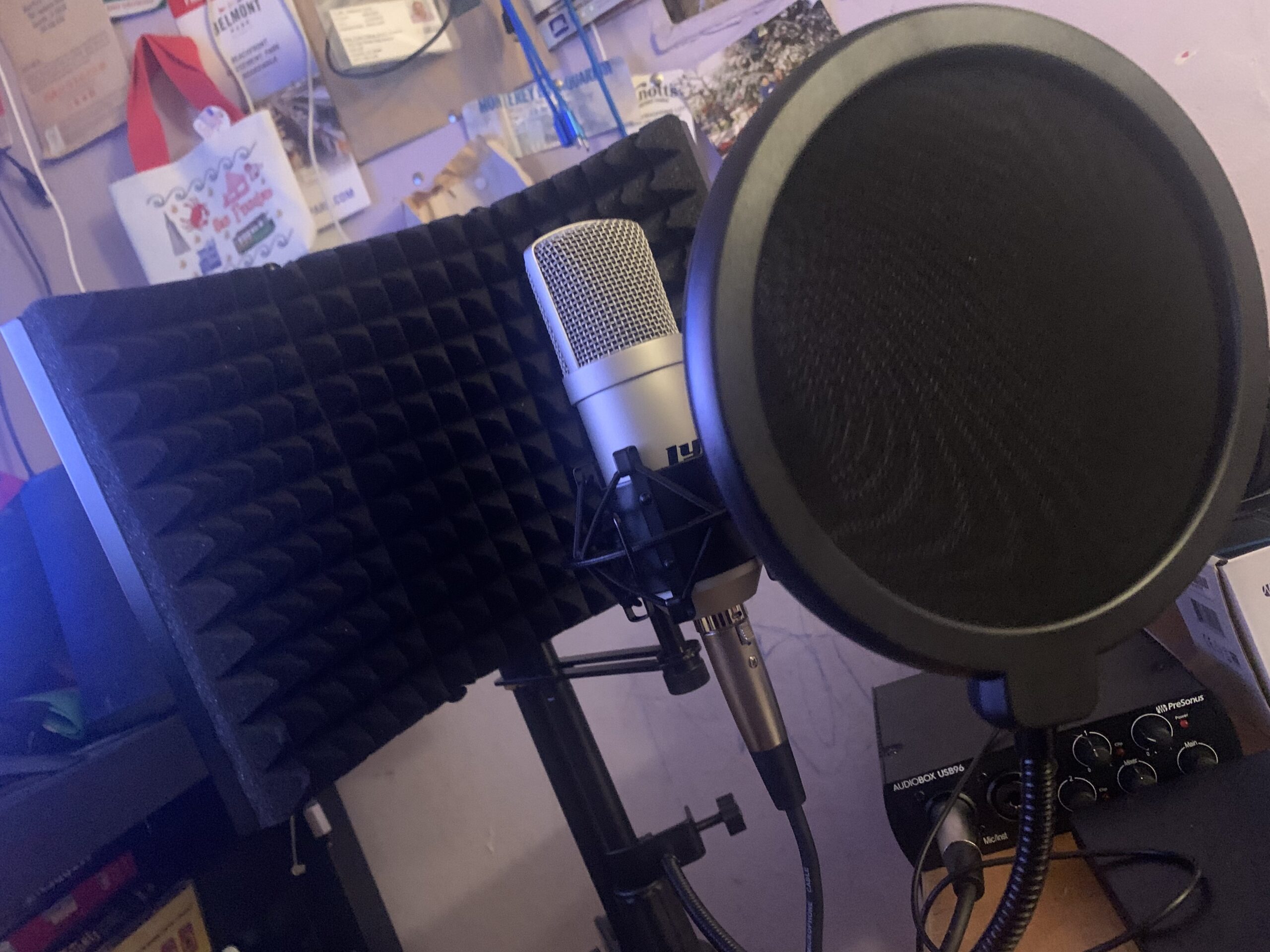 PreSonus AudioBox 96 USB 2×2 Interface Recording Bundle with LyxPro Cardioid Condenser Mic, HAS‑10 Headphones, Pop Filter, Shockmount, Stand, XLR Cable & Studio One Artist Software Kit Customer Review PreSonus AudioBox 96 USB 2×2 Interface Recording Bundle with LyxPro Cardioid Condenser Mic, HAS‑10 Headphones, Pop Filter, Shockmount, Stand, XLR Cable & Studio One Artist Software Kit - Customer Photo 1