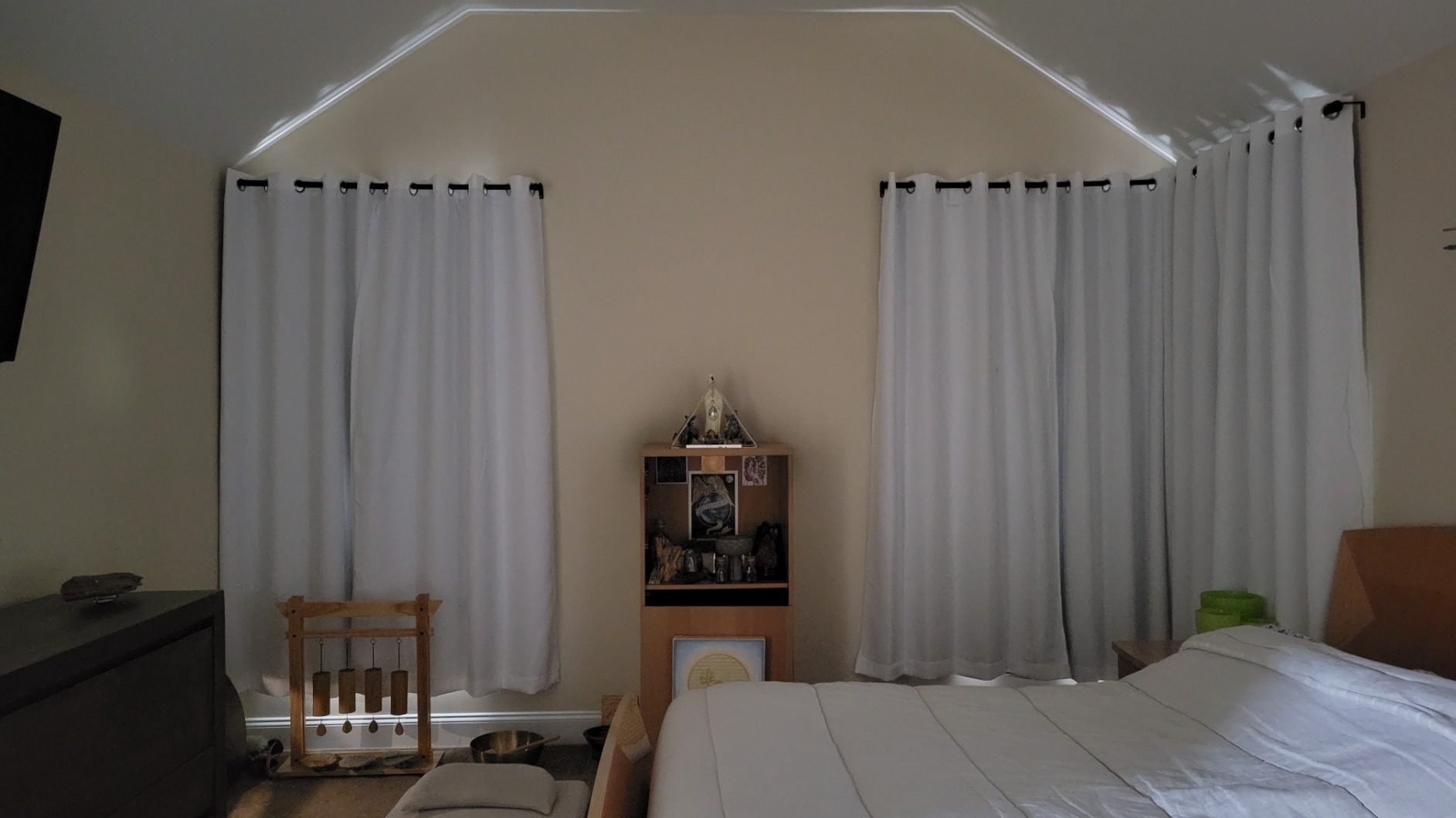 NICETOWN Sound Barrier 100% Blackout Divider Curtains 84 NICETOWN Sound Barrier 100% Blackout Divider Curtains 84