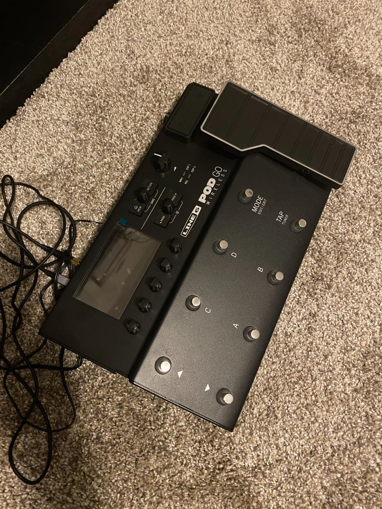 Line 6 POD Go Guitar Multi-Effects Pedal, Black Customer Review Line 6 POD Go Guitar Multi-Effects Pedal, Black - Customer Photo 3