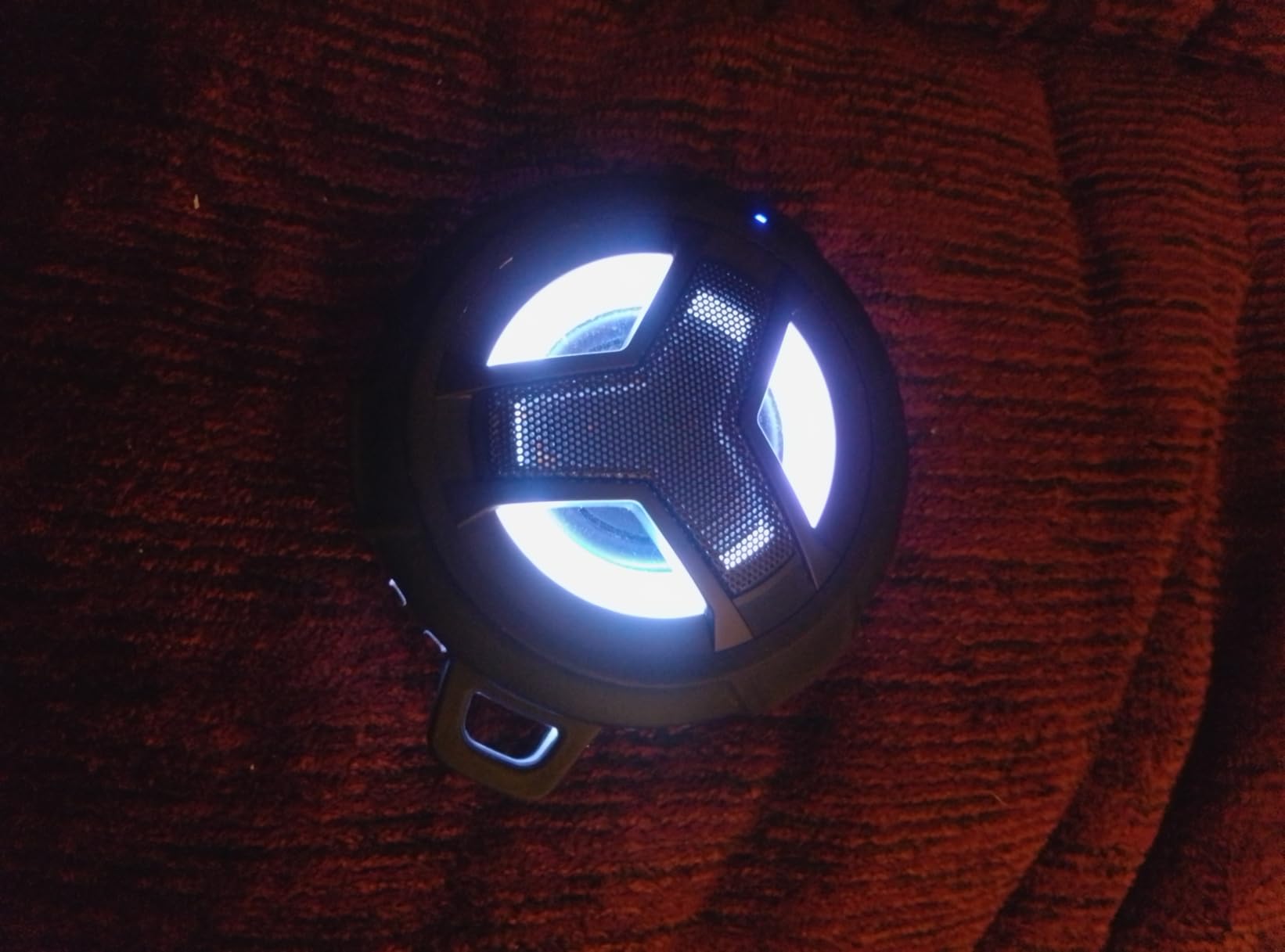 EBODA Bluetooth Shower Speaker, Portable Bluetooth Speakers, IP67 Waterproof Wireless Speaker with LED Light, Floating, 2000mAh, True Wireless Stereo for Kayak, Beach, Gifts for unisex -Black - Customer Photo 1