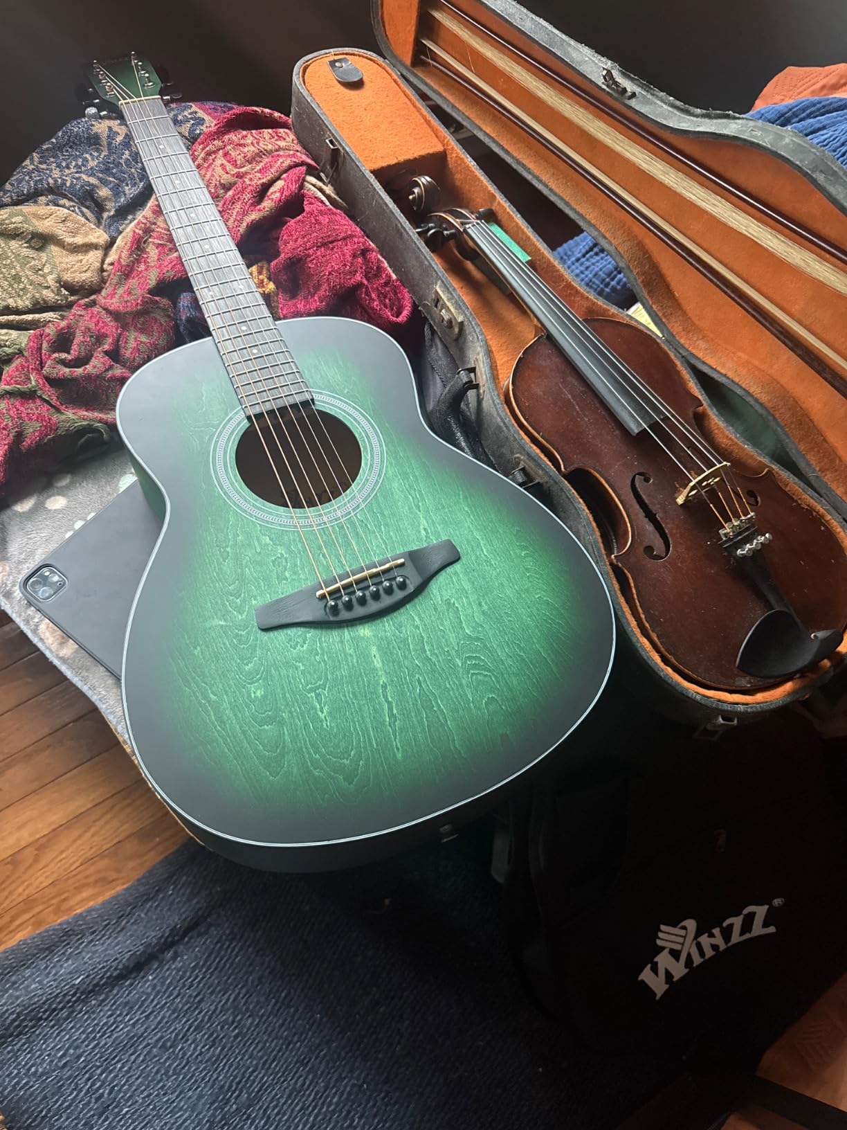 WINZZ HAND RUBBED Series - 36 Inches 3/4 Acoustic Guitar for Small Hands Customer Review WINZZ HAND RUBBED Series - 36 Inches 3/4 Acoustic Guitar for Small Hands - Customer Photo 1